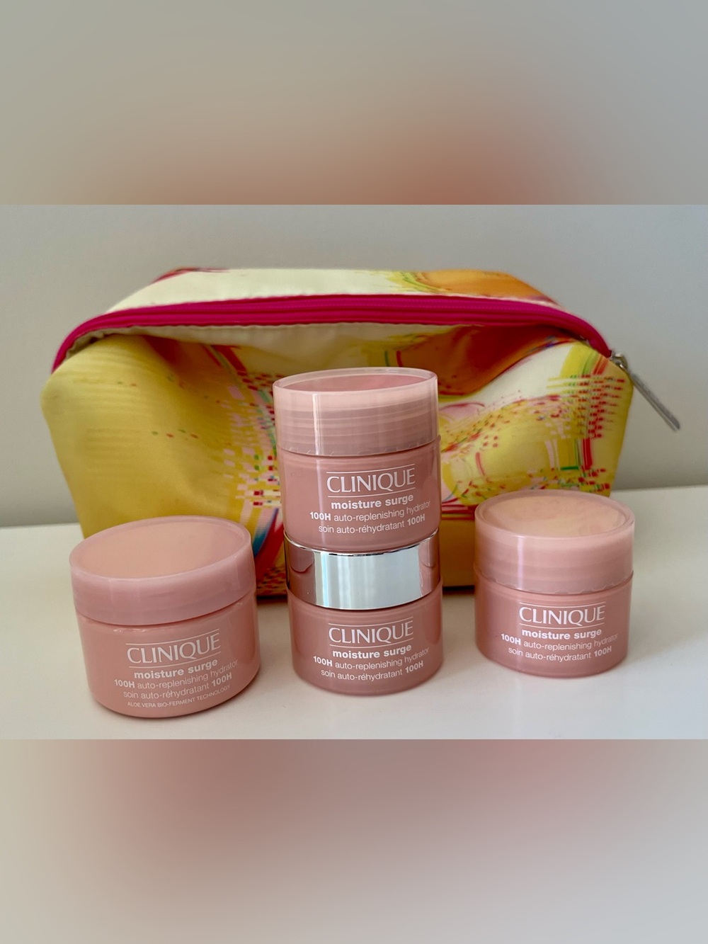 Brand new - bundle of Clinique Moisture Surge 100H minis